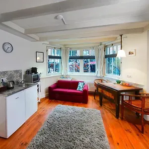  Apartamento 16 Sous Países Bajos