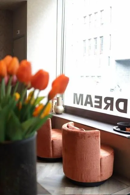 Dream Hotel Amsterdam 3*,